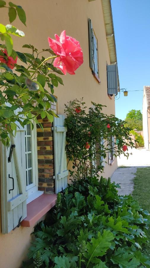 Atelier Des Sens 89 Bed & Breakfast Evry  Exterior photo