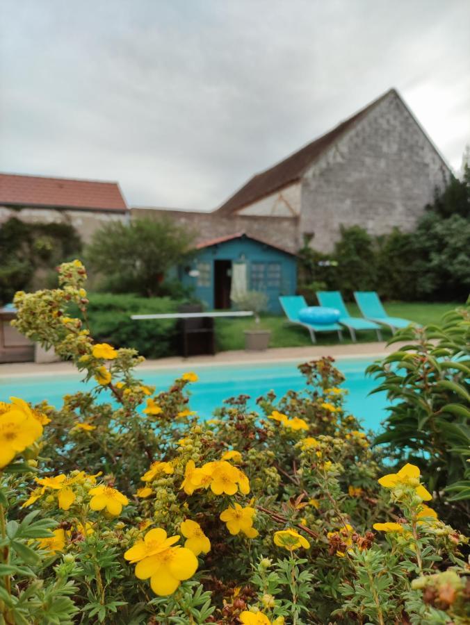 Atelier Des Sens 89 Bed & Breakfast Evry  Exterior photo
